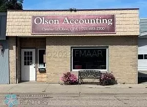 308 MAIN ST, Lisbon, ND 58054