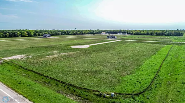 Moorhead, MN 56560,6931 3 ST NW