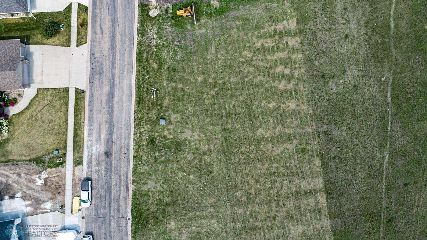 Moorhead, MN 56560,418 TESSA DR
