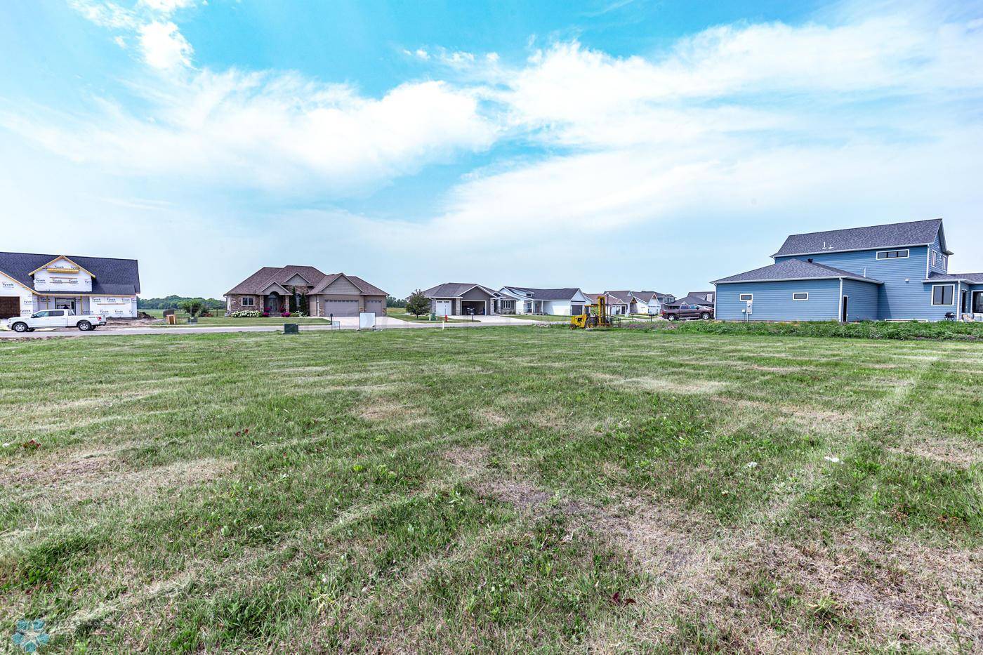 Moorhead, MN 56560,418 TESSA DR