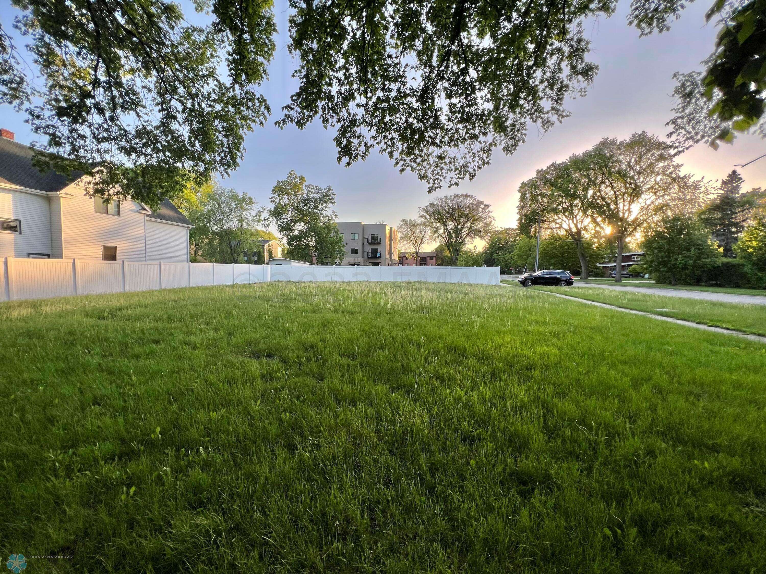 Moorhead, MN 56560,603 9TH ST S