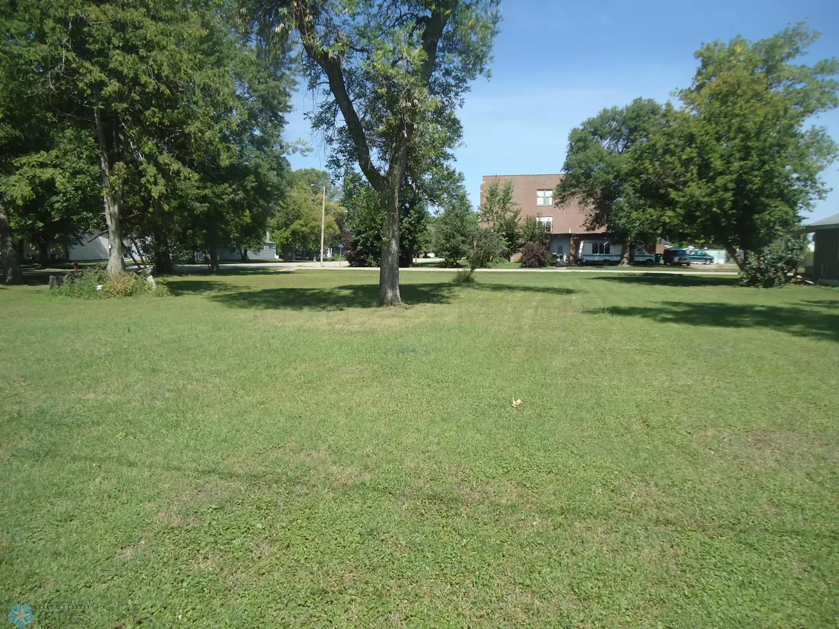 Hunter, ND 58048,224 2ND ST E