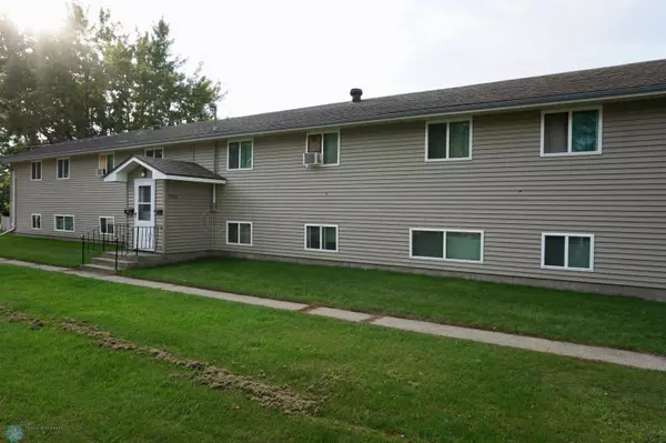 Valley City, ND 58072,942 VIKING DR