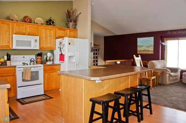 Casselton, ND 58012,421 Cottonwood DR