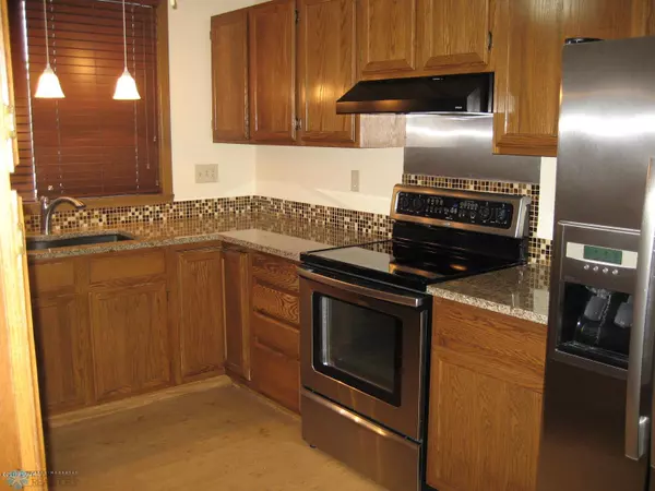 Fargo, ND 58103,3143 17 ST S #C