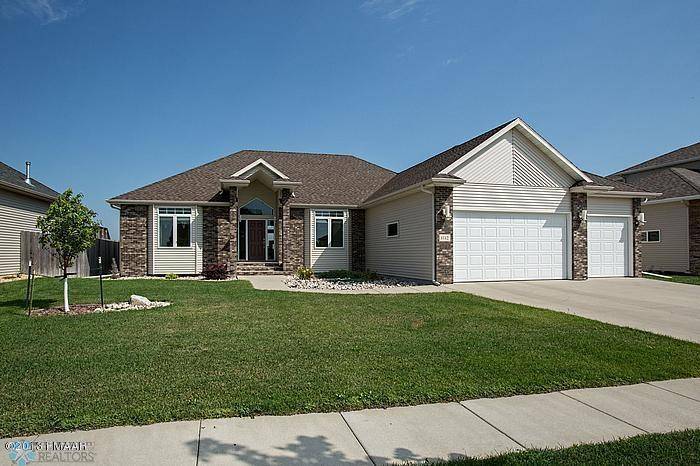 1112 36TH AVE W, West Fargo, ND 58078