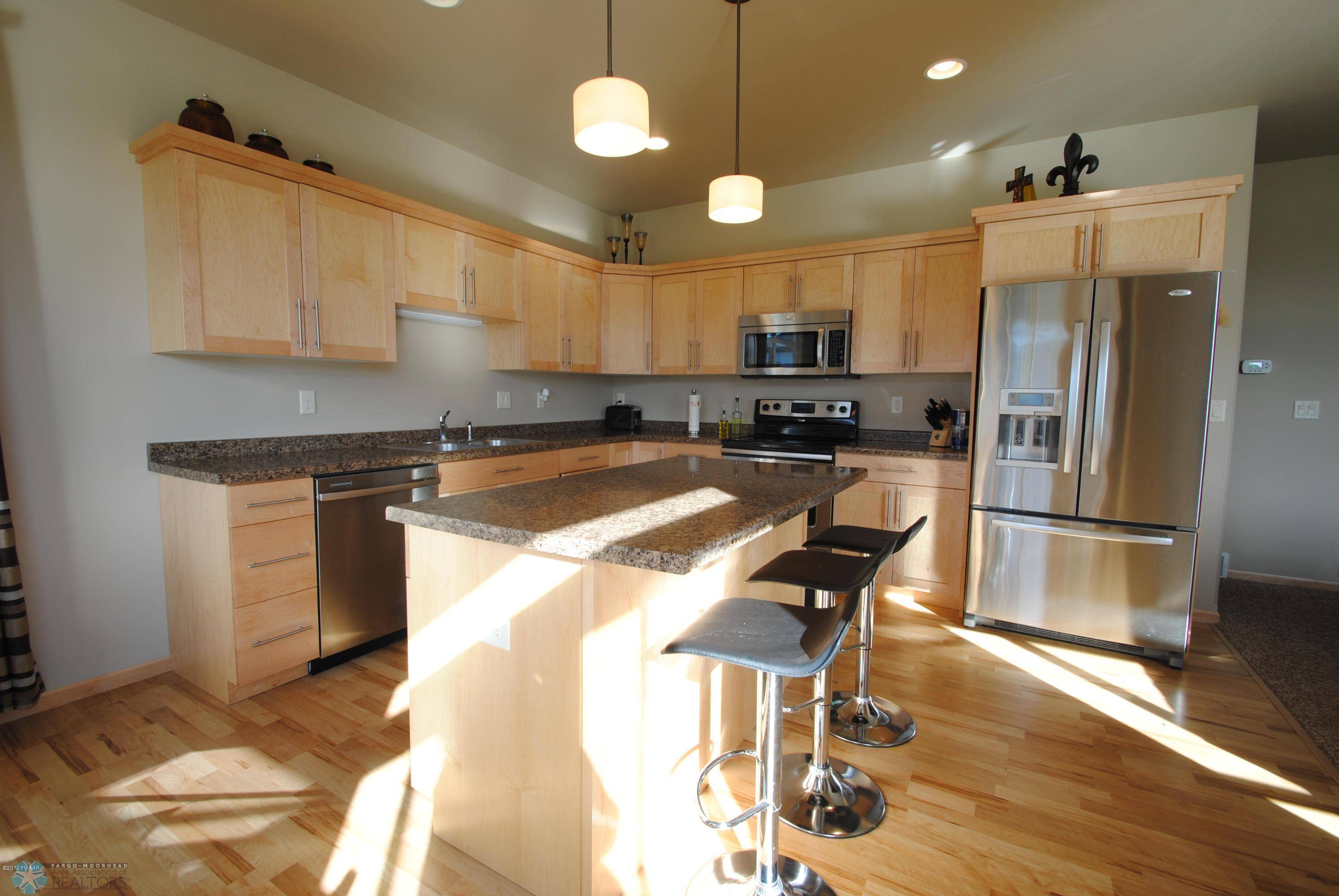 West Fargo, ND 58078,525 35TH AVE E