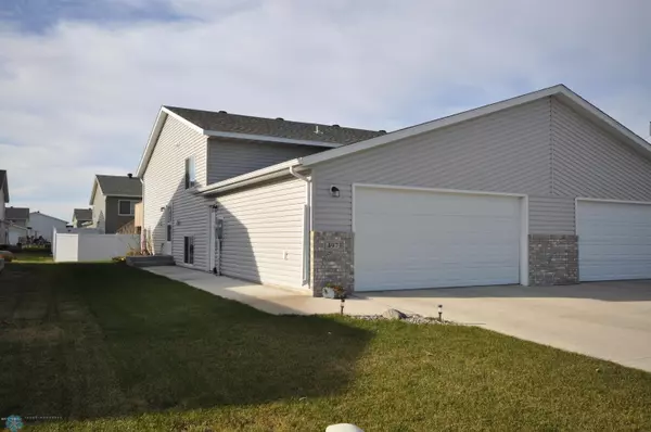 Fargo, ND 58104,4973 51ST ST S