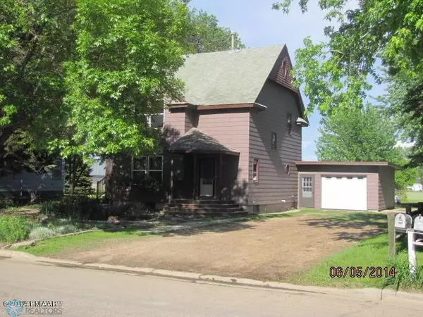 313 3RD ST, Wyndmere, ND 58081