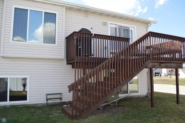 Fargo, ND 58104,4206 52ND ST S