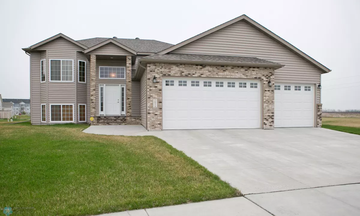 Moorhead, MN 56560,1834 42 AVE S