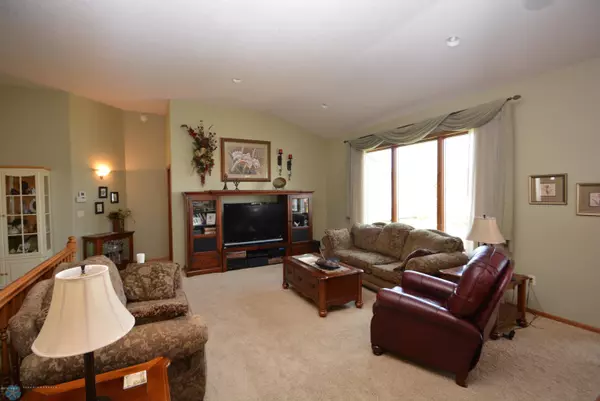 West Fargo, ND 58078,212 EDGEWATER DR