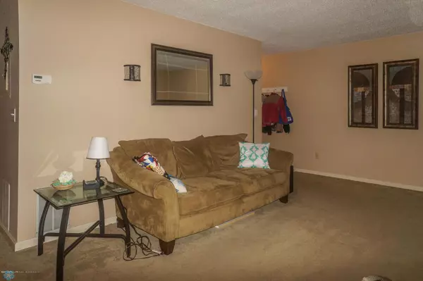 Fargo, ND 58103,3250 15TH AVE S #11