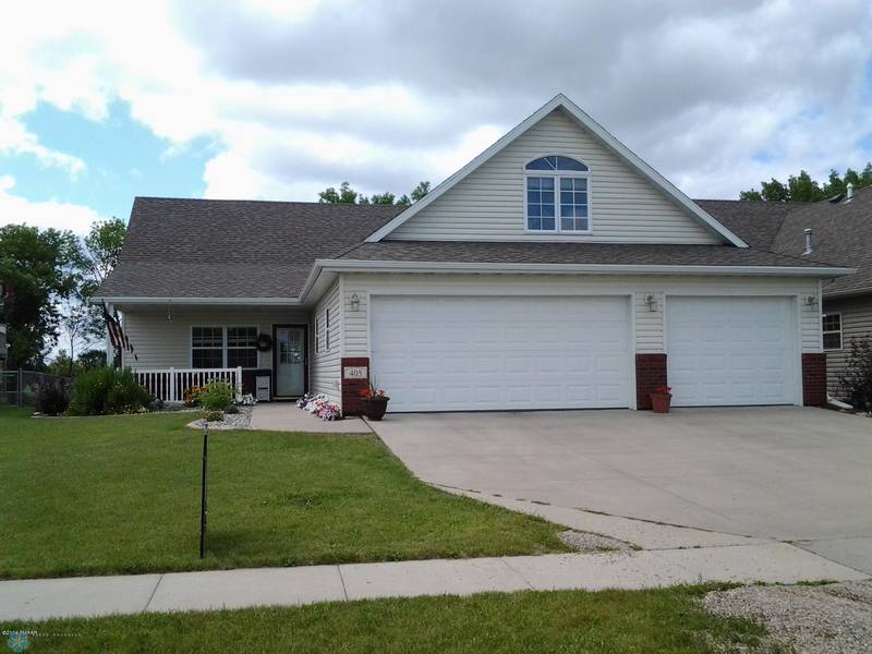 405 19TH AVE W, West Fargo, ND 58078