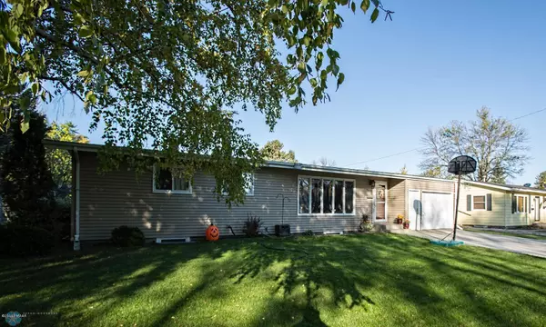 Moorhead, MN 56560,1813 19TH ST S