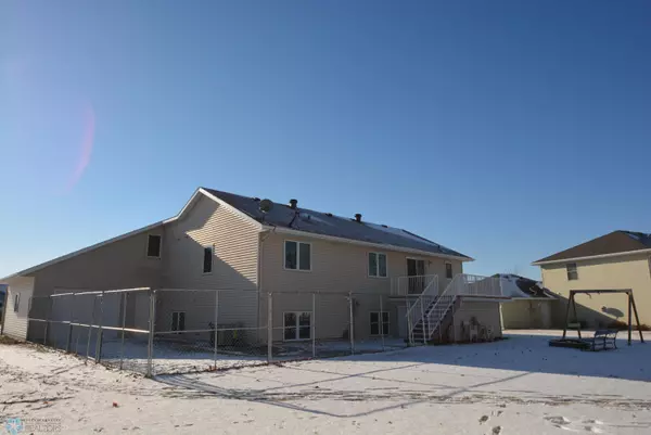 Glyndon, MN 56547,202 SETERS CIR SE