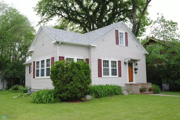 1121 4TH ST S, Moorhead, MN 56560