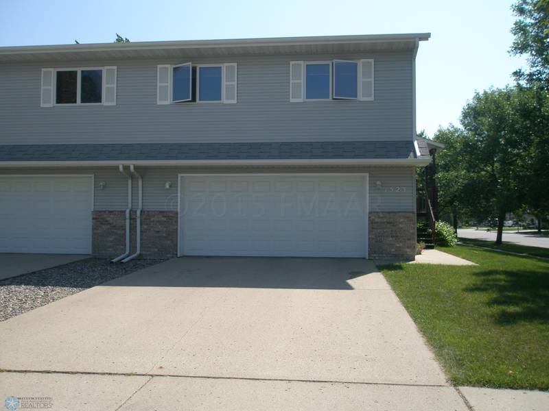 1523 14TH ST E, West Fargo, ND 58078