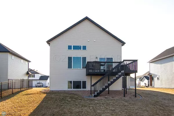 West Fargo, ND 58078,3121 7 ST E