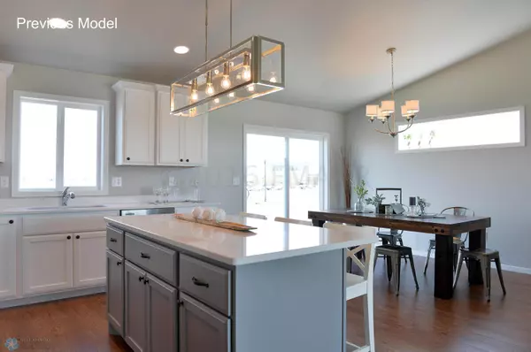 West Fargo, ND 58078,1310 6 NW