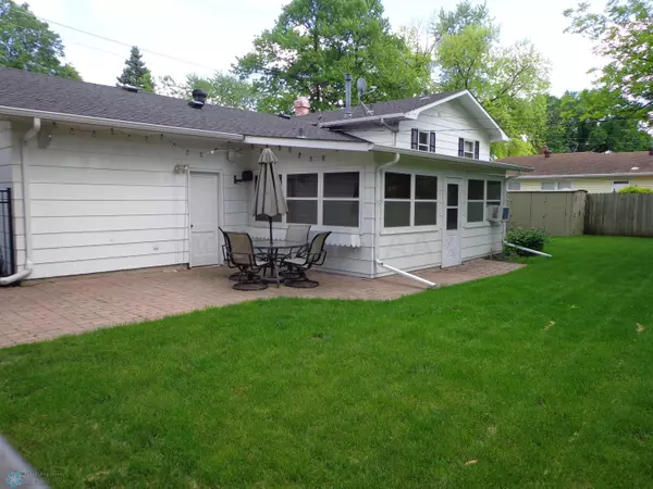 Moorhead, MN 56560,1915 11TH ST S