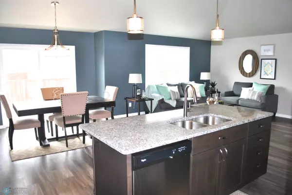 Fargo, ND 58104,5448 35 AVE S