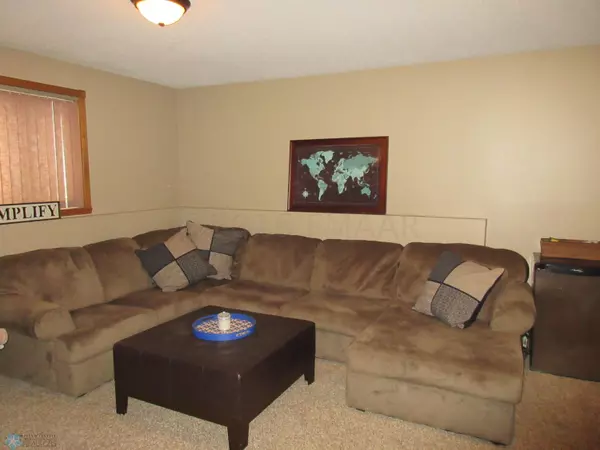 Fargo, ND 58103,3116 18 ST S