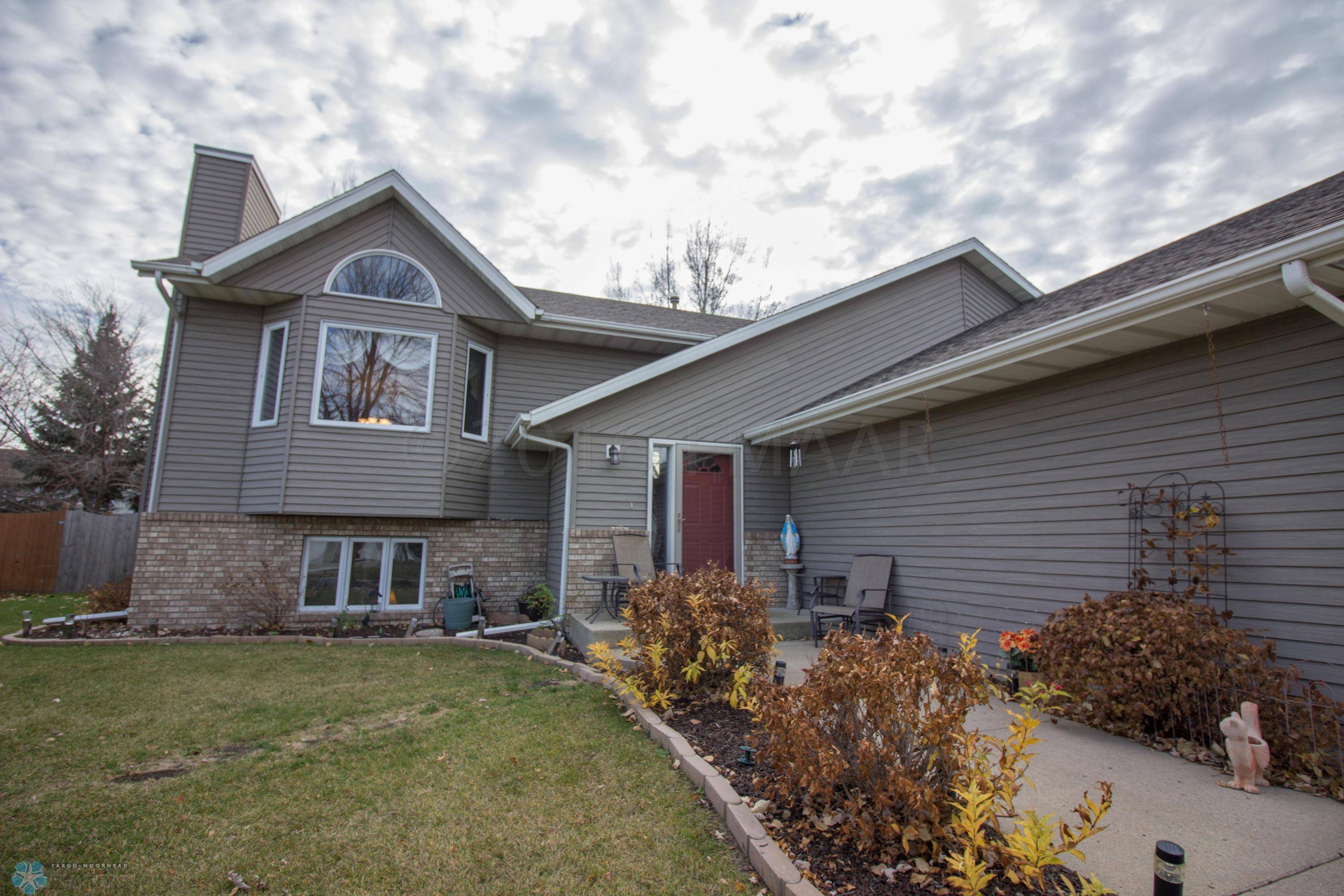 Fargo, ND 58104,2716 38 1/2 AVE S