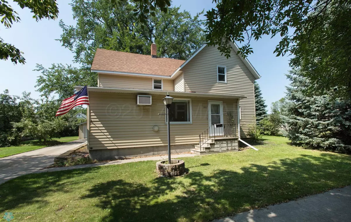 Casselton, ND 58012,352 LANGER AVE N