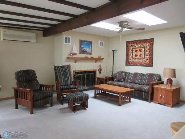 Clitherall, MN 56524,22791 FERNCLIFF LN