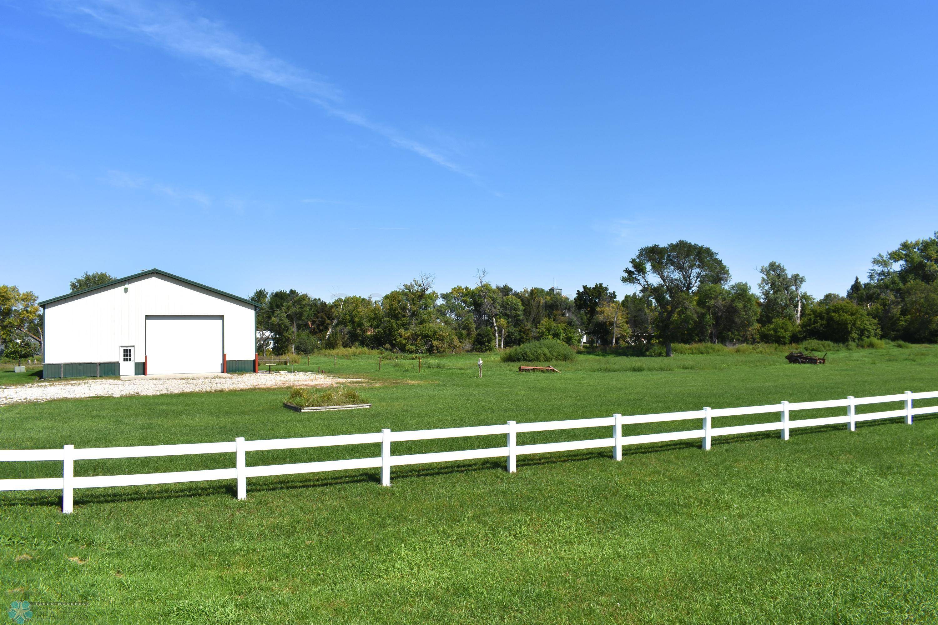 Great Bend, ND,17159 CO RD 16
