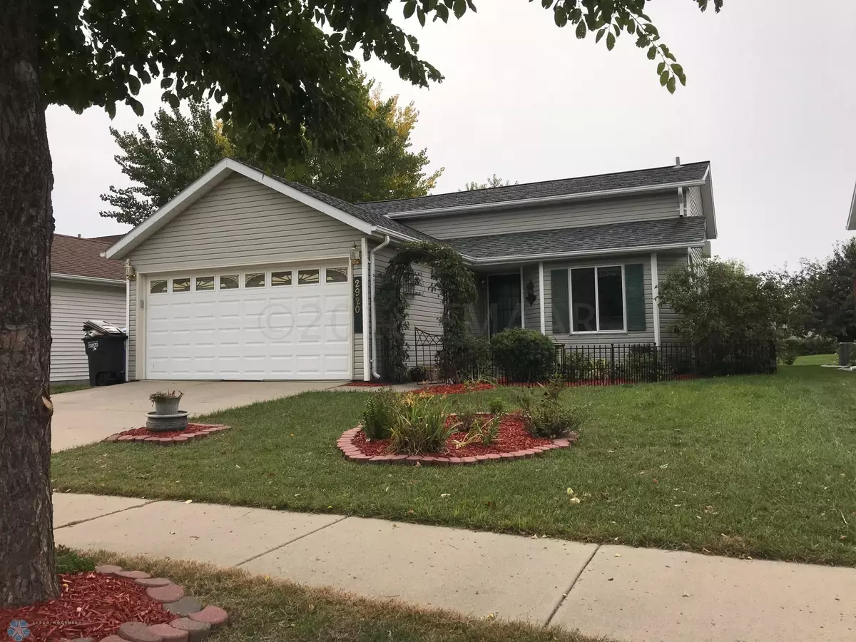 Fargo, ND 58104,2920 35 AVE S