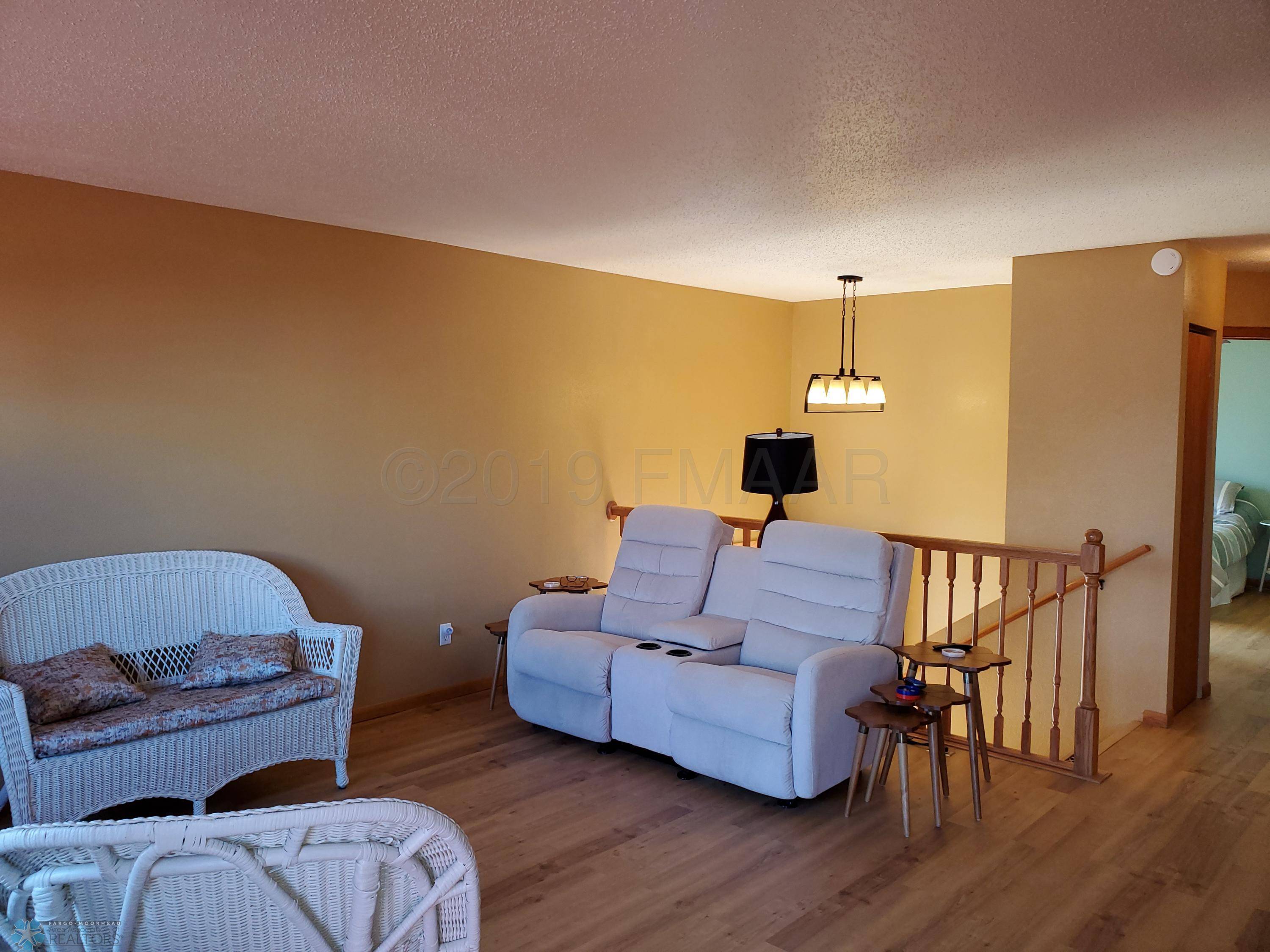 Fargo, ND 58104,2711 34 AVE S