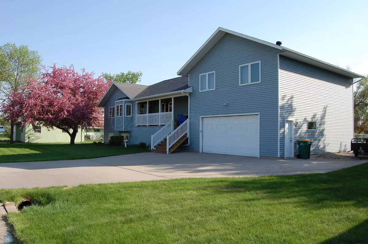 Harwood, ND 58042,208 MAIN ST