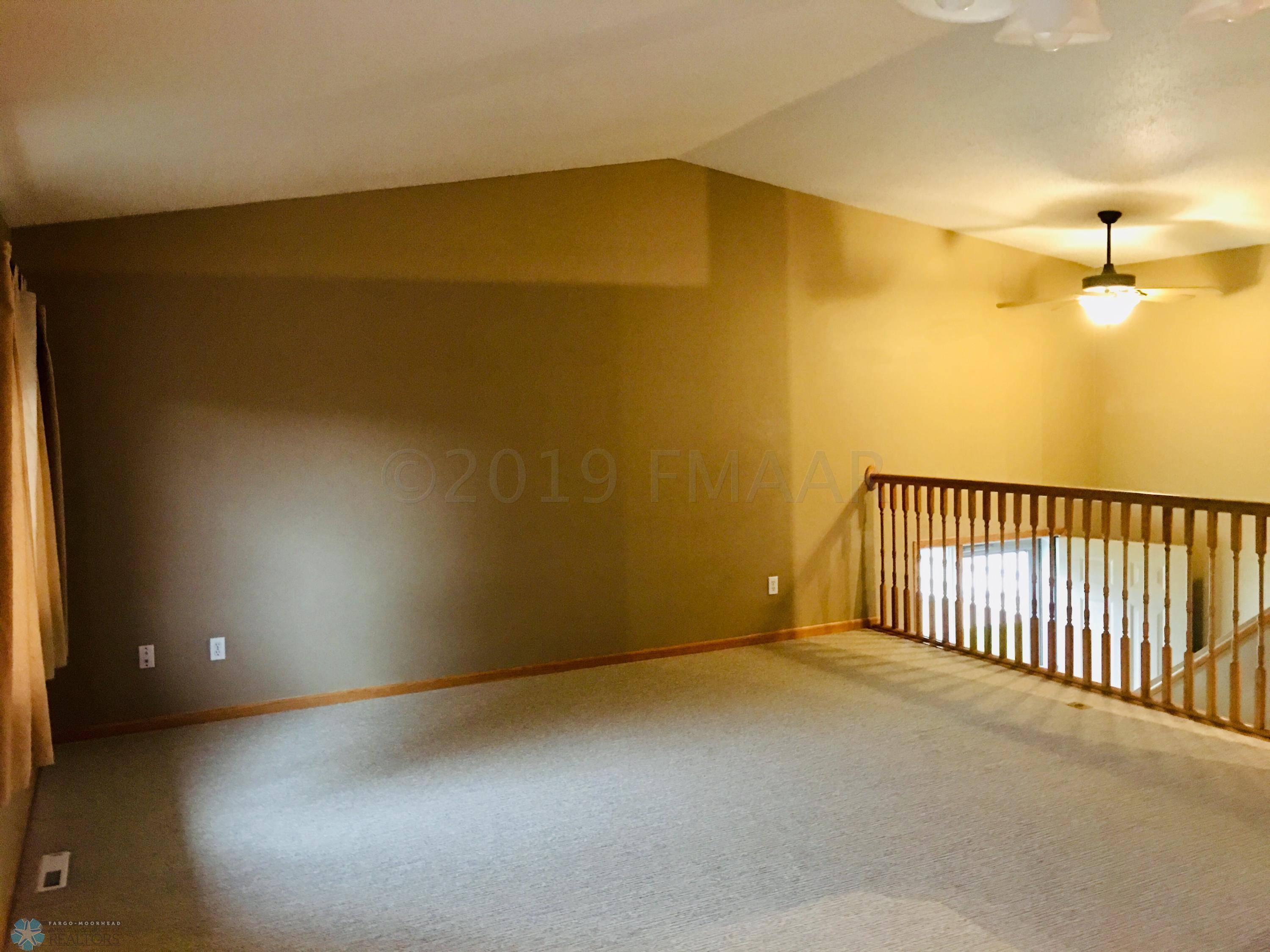 Fargo, ND 58104,4773 TOWNSITE PL S