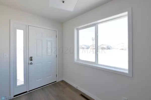 West Fargo, ND 58078,2101 ALLISON LN W