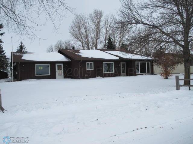 Halstad, MN 56548,520 5 AVE E