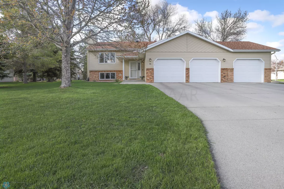 Moorhead, MN 56560,608 35TH AVE S