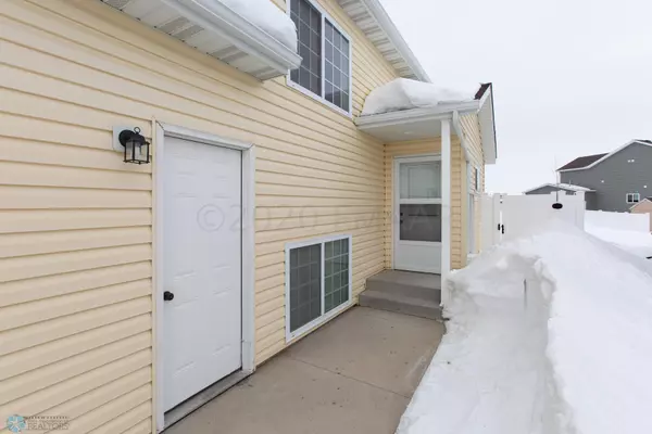 Fargo, ND 58104,6164 35 ST S