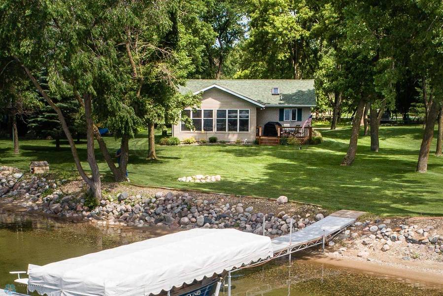 23106 GARLAND RD, Battle Lake, MN 56515