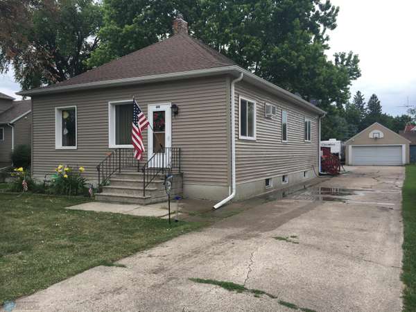 610 5 ST, Hawley, MN 56549