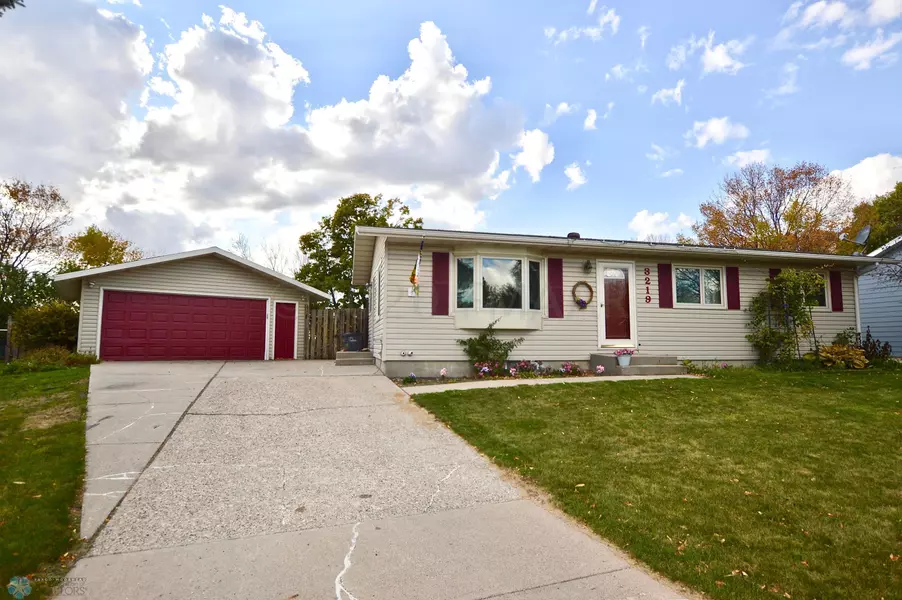 3219 22ND ST S, Moorhead, MN 56560