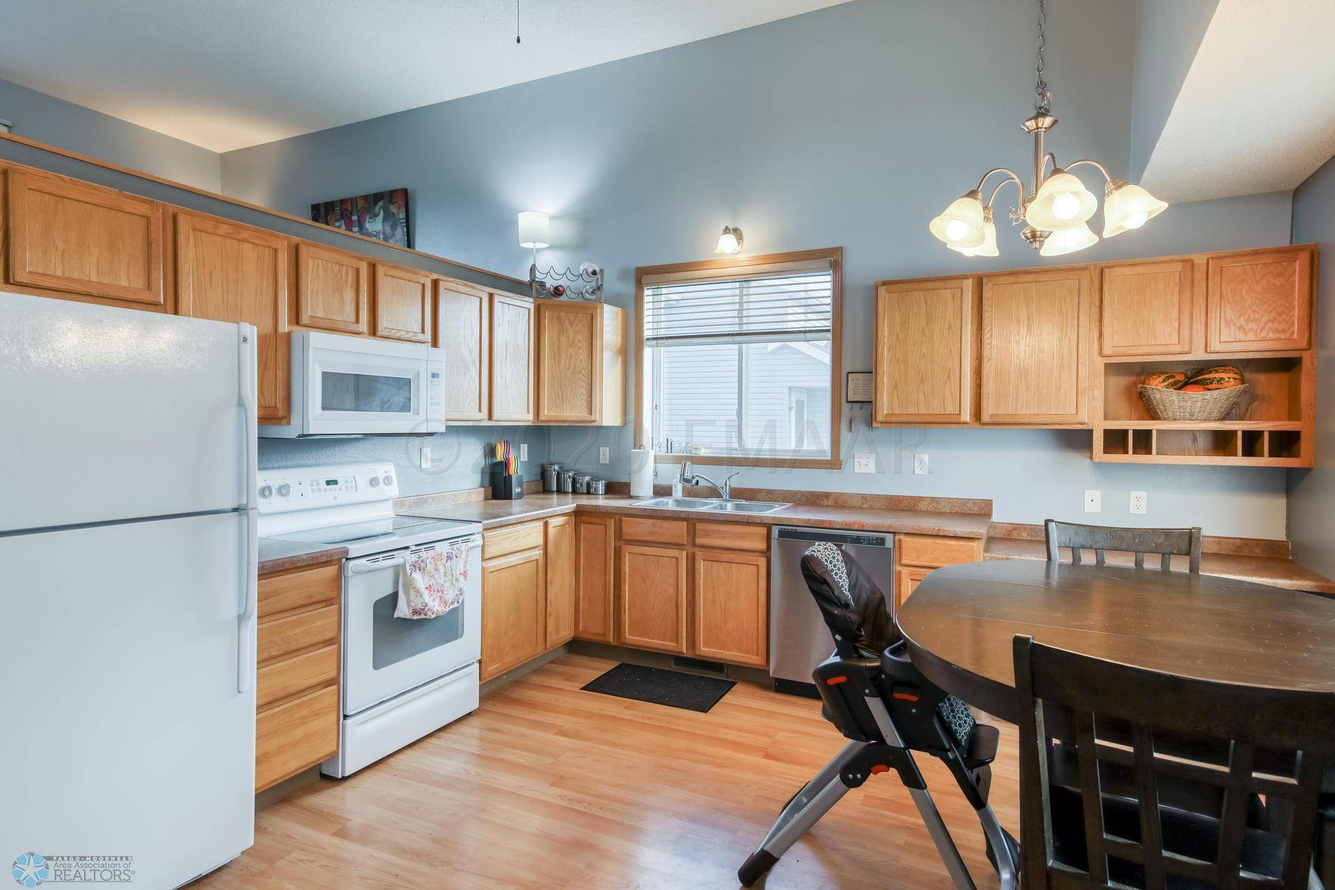 Moorhead, MN 56560,3012 32ND ST S