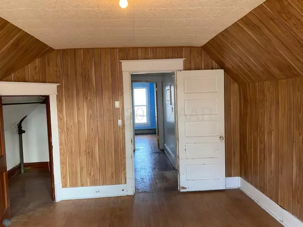 Fargo, ND 58102,819 3 ST N