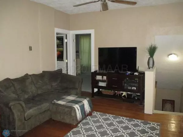 Wahpeton, ND 58075,611 3RD ST N