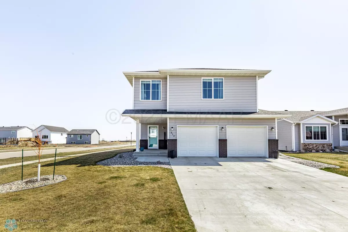 Horace, ND 58047,312 6 ST E