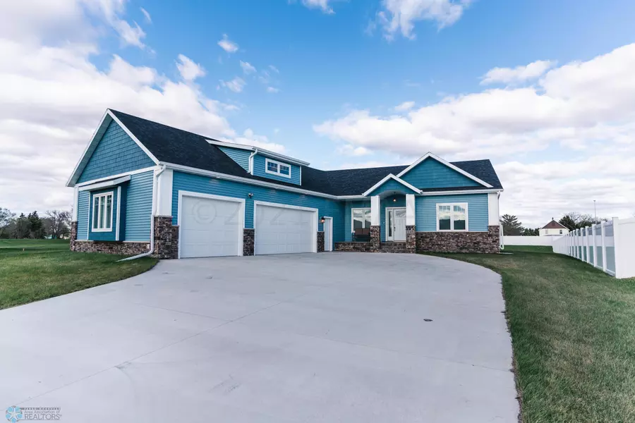 119 ANNIE'S WAY, Mapleton, ND 58059