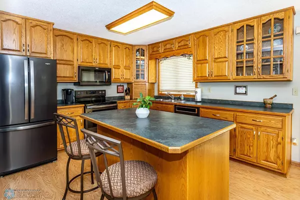 Horace, ND 58047,549 W BROOK DR