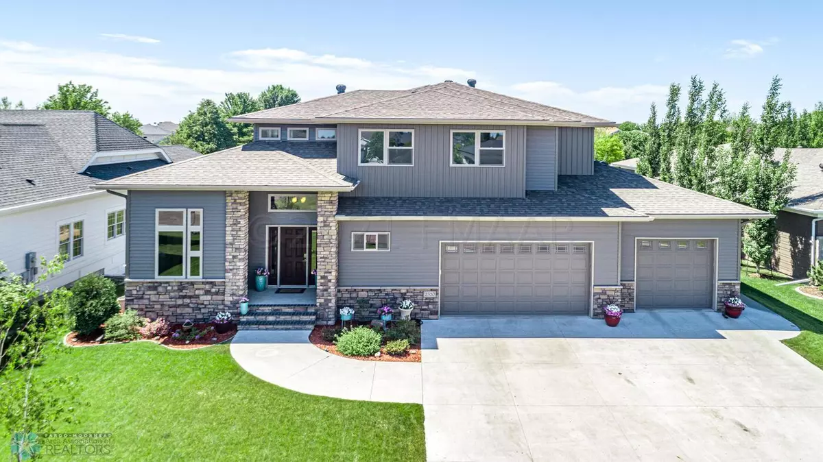 Fargo, ND 58104,2520 ROSE CREEK Pkwy S