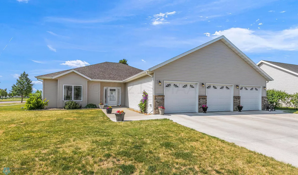 Fargo, ND 58104,4706 LAVONNE CT S